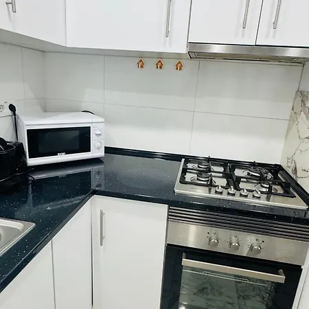 Noori 1b Apartamento